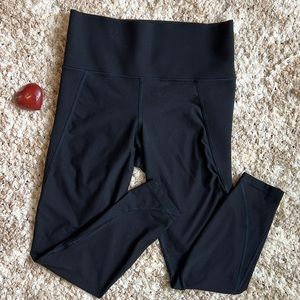 Old Navy Activewear Elevate Leggings, Black Workout Leggings, Stretch and Sculpt